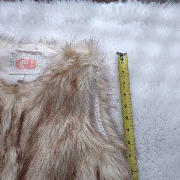 GB FUR VEST . - Picture 7 of 14